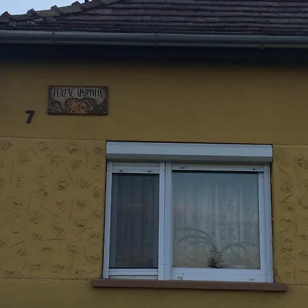 Apartamento Ferenc Wellnes Csajág