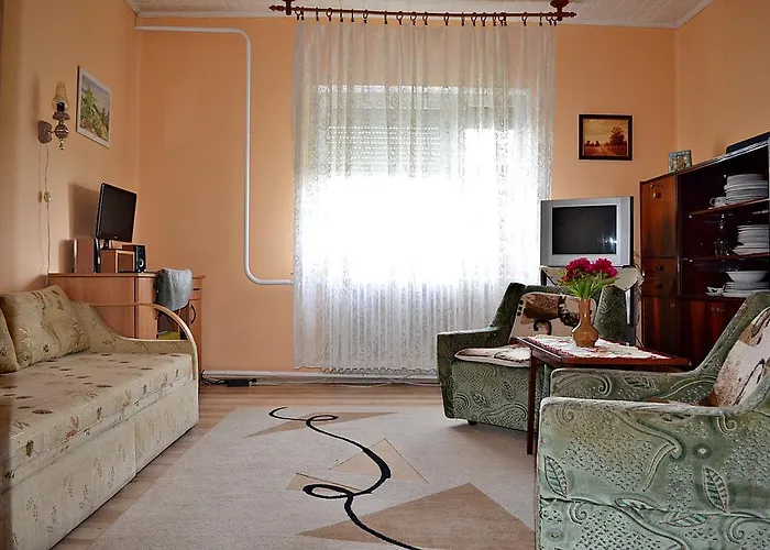 아파트 Ferenc Wellnes