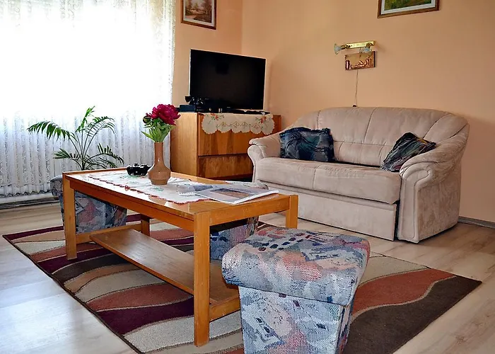 Lägenhet Ferenc Wellnes